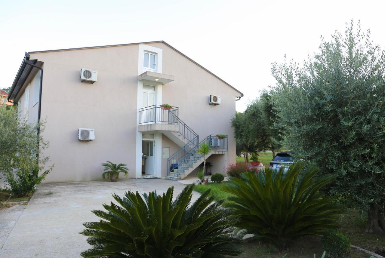 La Hacienda Hotel Улцин Екстериор снимка
