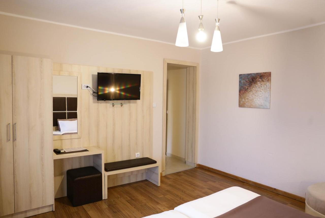 La Hacienda Hotel Улцин Екстериор снимка