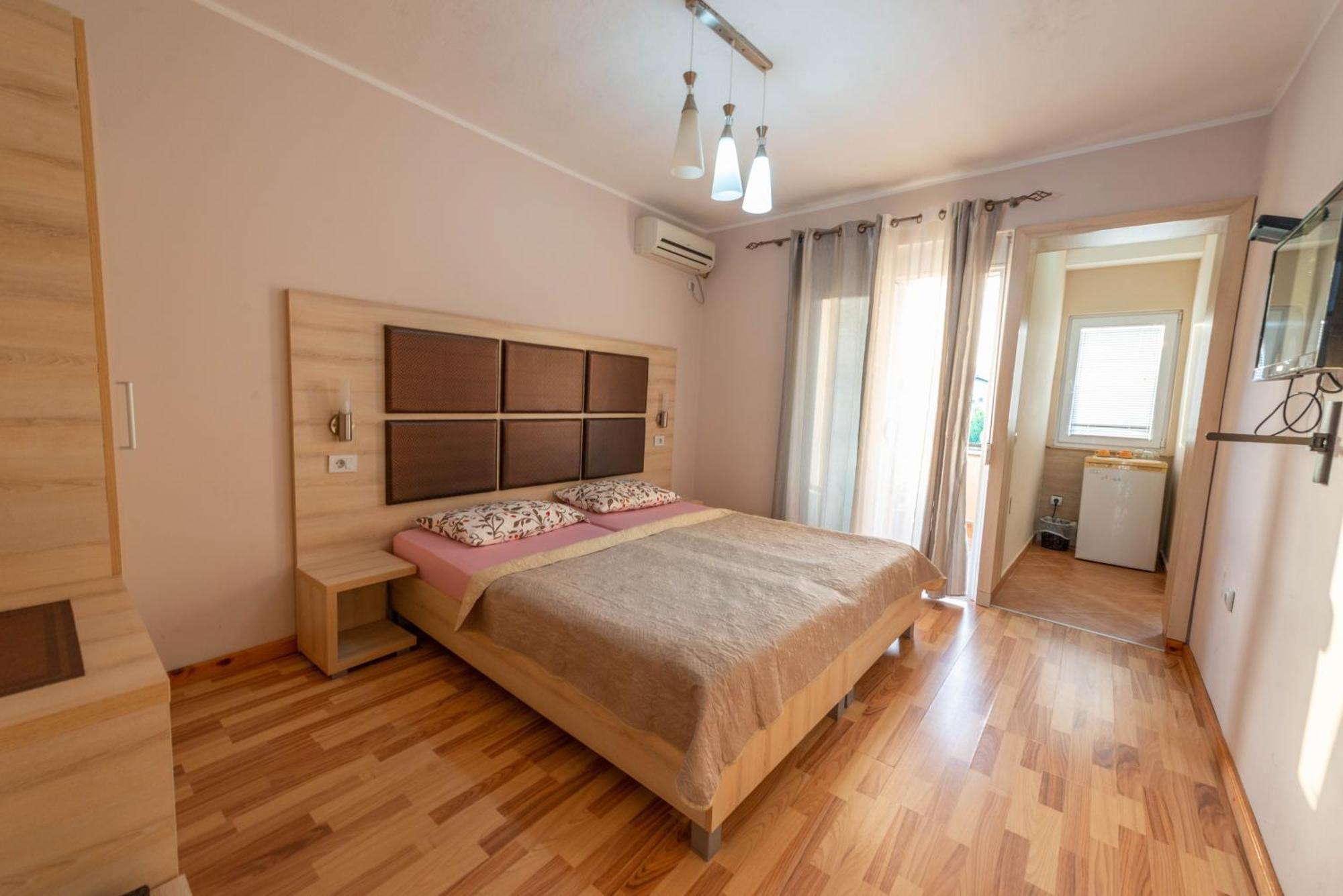 La Hacienda Hotel Улцин Екстериор снимка